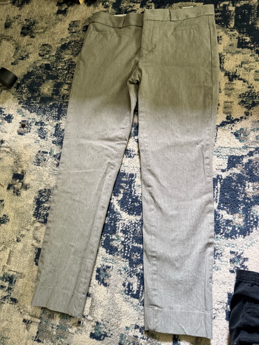 Women’s Banana Republic Slim Dress Pants in Light Gray size 4 rayon-cotton blend
